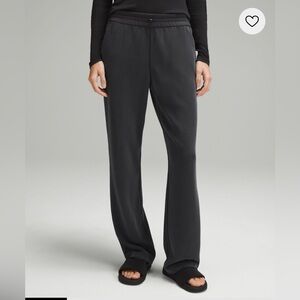 Lululemon Black Softstreme Highrise pants